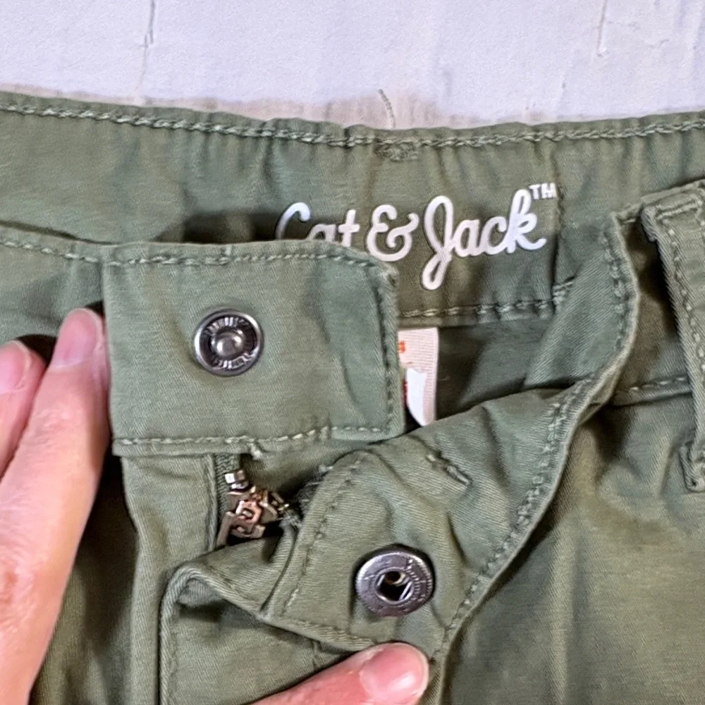 NWT Cat & Jack Boys Baggy Adjustable Waist Reinforced‎ Knee Pants Olive Size 14
